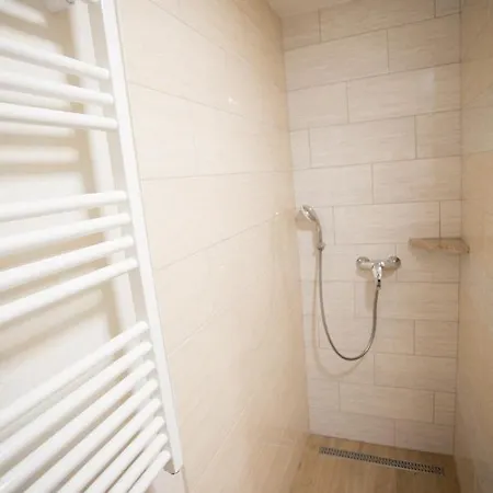 Apartmaji Hubi Bled